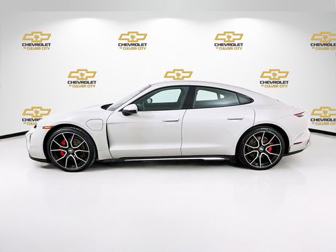 Used 2023 Porsche Taycan 4S image 4