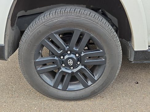 Used 2020 Toyota 4Runner Nightshade AWD/4WD image 3