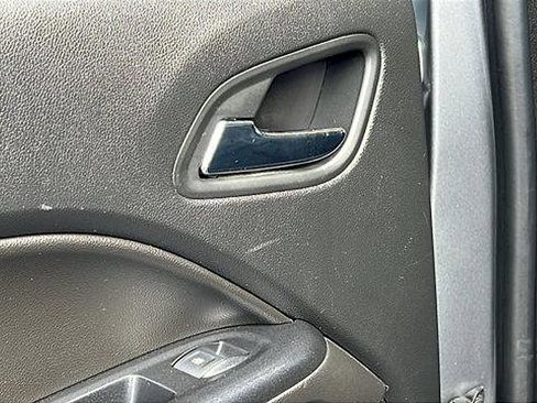 Used 2021 Chevrolet Colorado ZR2 image 12