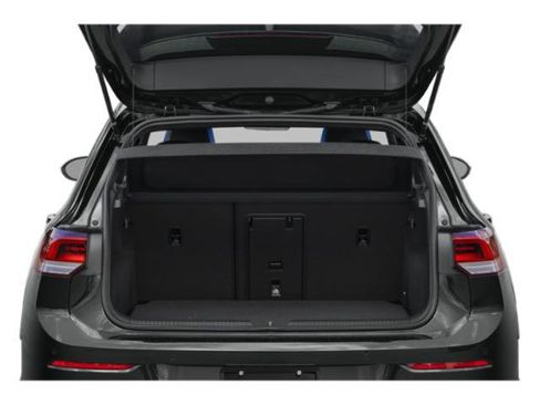 Used 2024 Volkswagen Golf R AWD/4WD image 11