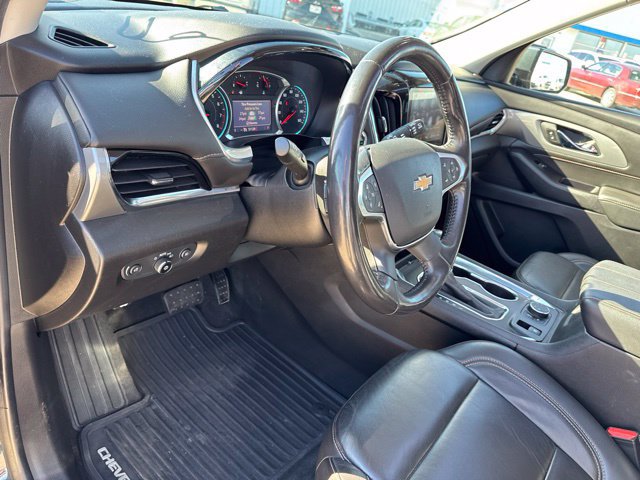 Used 2020 Chevrolet Traverse LT w/ LT Premium Package AWD/4WD image 21