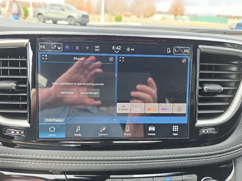 New 2026 Chrysler Pacifica Select w/ S Appearance Package image 24