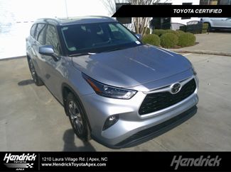 Used 2024 Toyota Highlander XLE video 1