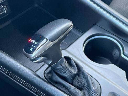 Used 2022 Dodge Durango SXT w/ Blacktop Package image 24