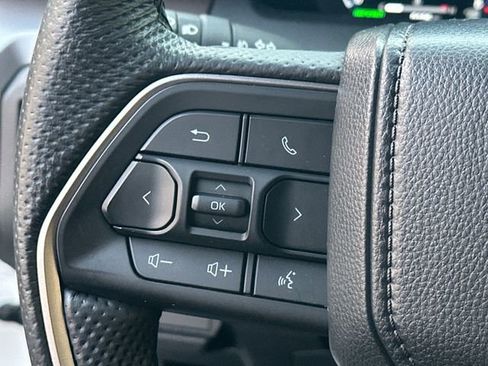 Used 2024 Toyota Tacoma TRD Sport image 18