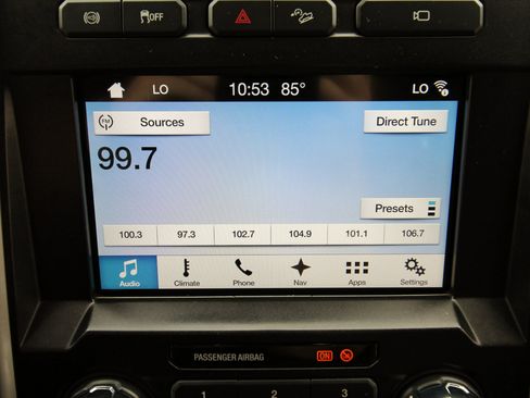 Used 2017 Ford F250 Lariat w/ Lariat Value Package AWD/4WD image 28