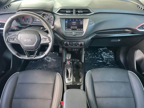 Used 2023 Chevrolet TrailBlazer RS image 13