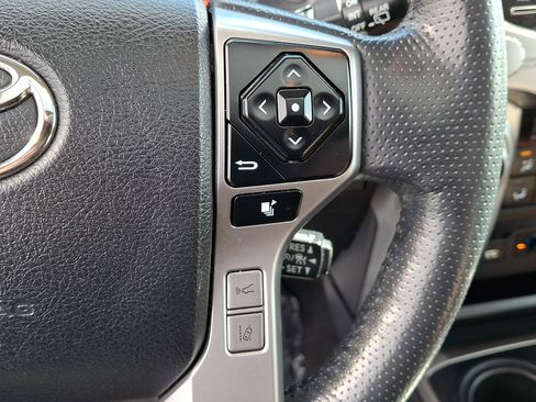 Used 2023 Toyota 4Runner Limited image 22