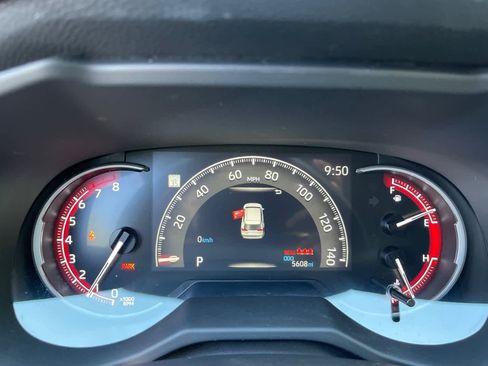 Used 2025 Toyota RAV4 LE AWD/4WD image 13