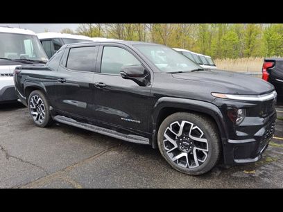 Used 2025 Chevrolet Silverado EV RST