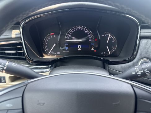Used 2019 Cadillac XT5 AWD image 23
