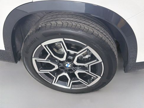 New 2027 BMW X1 xDrive28i AWD/4WD image 30