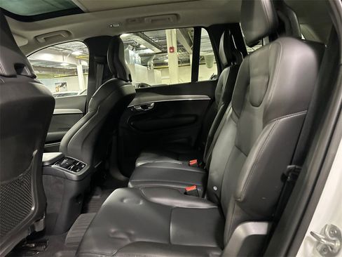 Certified 2024 Volvo XC90 B5 Core w/ Protection Package Premier image 24