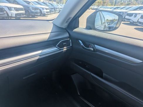 Used 2019 MAZDA CX-5 Sport FWD image 16