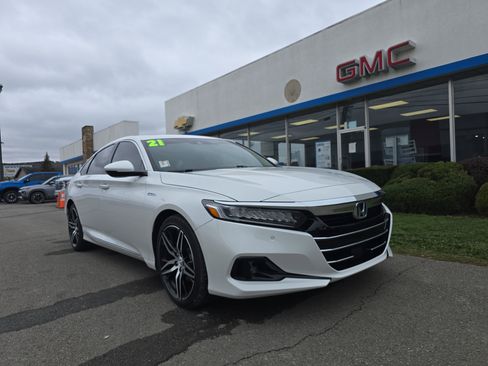 Used 2021 Honda Accord Touring image 1