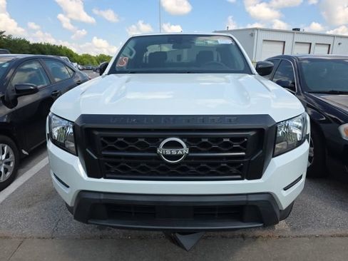 Used 2022 Nissan Frontier S RWD image 7
