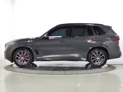 Used 2024 BMW X5 xDrive40i w/ Executive Package AWD/4WD image 4
