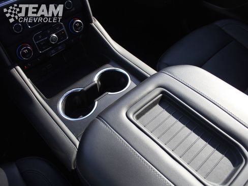 Certified 2024 Chevrolet Tahoe Z71 w/ Luxury Package image 19