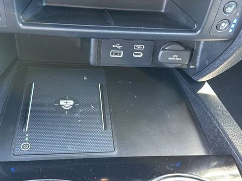 Used 2025 Honda Ridgeline Black Edition image 24