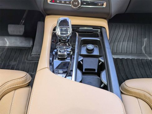 Used 2023 Volvo XC90 T8 Ultimate w/ Protection Package Premier image 25