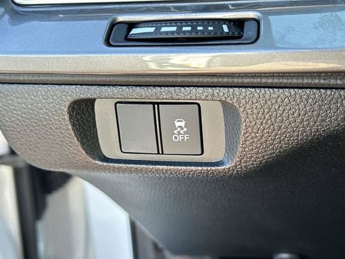 New 2025 Acura Integra image 30