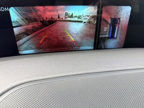 New 2026 Lincoln Navigator Premiere AWD/4WD image 31
