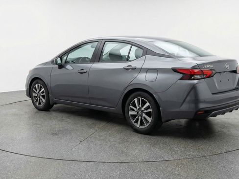 Used 2025 Nissan Versa SV FWD image 6