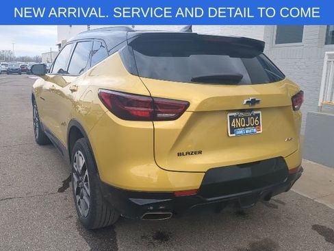 Used 2023 Chevrolet Blazer RS w/ Driver Confidence II Package image 3