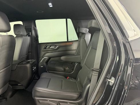 Used 2025 GMC Yukon Denali image 25