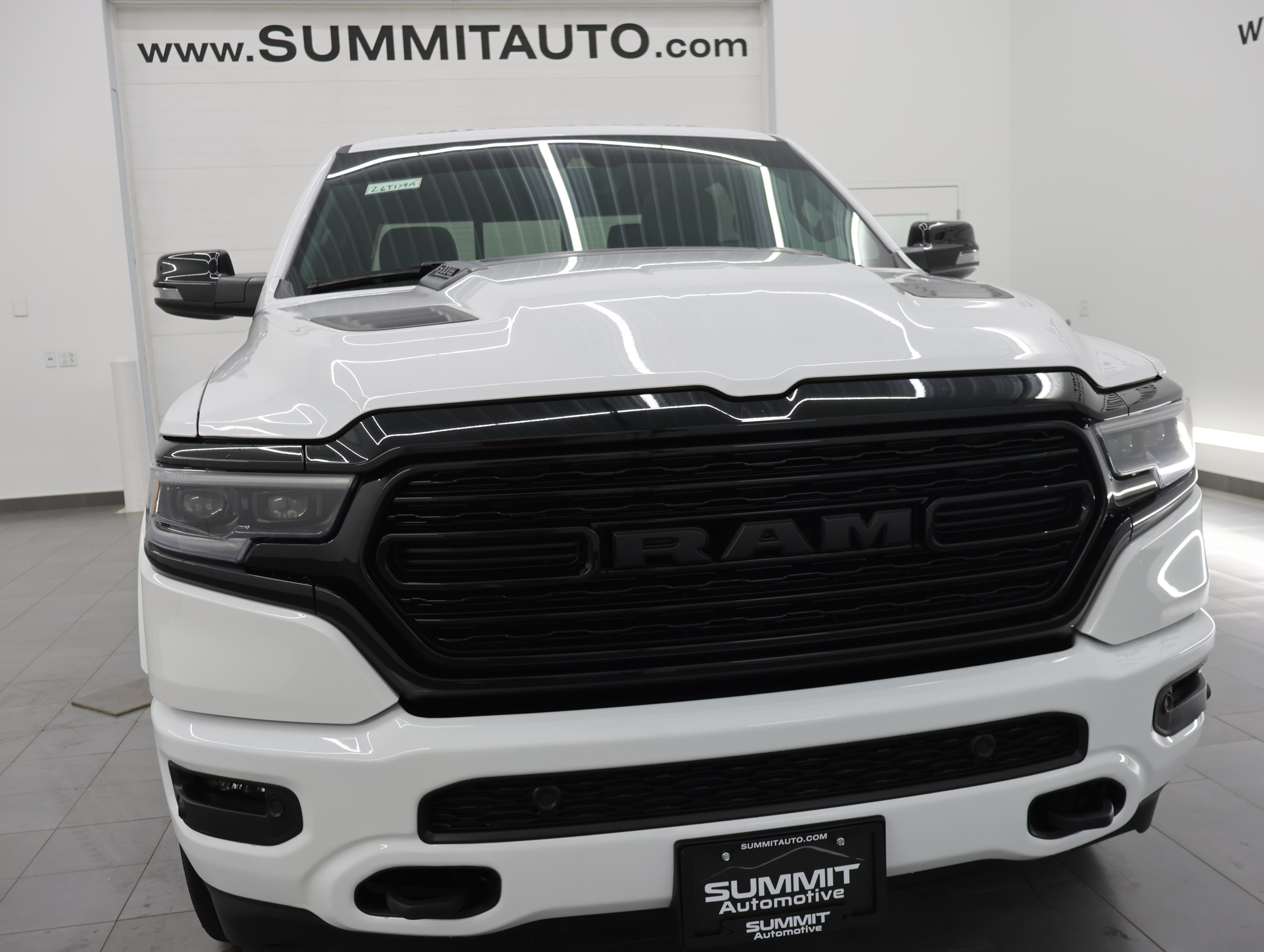 Used 2023 RAM 1500 Limited w/ Night Edition AWD/4WD image 21