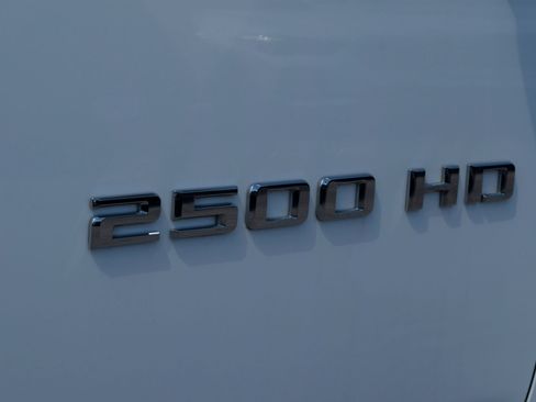 Used 2024 Chevrolet Silverado 2500 W/T w/ WT Convenience Package AWD/4WD image 17