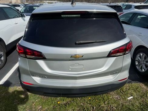 Used 2022 Chevrolet Equinox LS image 12