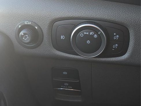 Used 2024 Ford Transit 350 XLT image 26