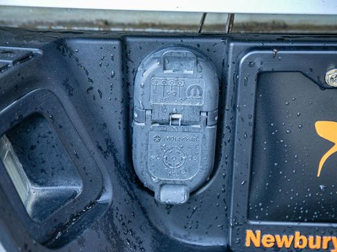 Used 2019 RAM 1500 Express image 18