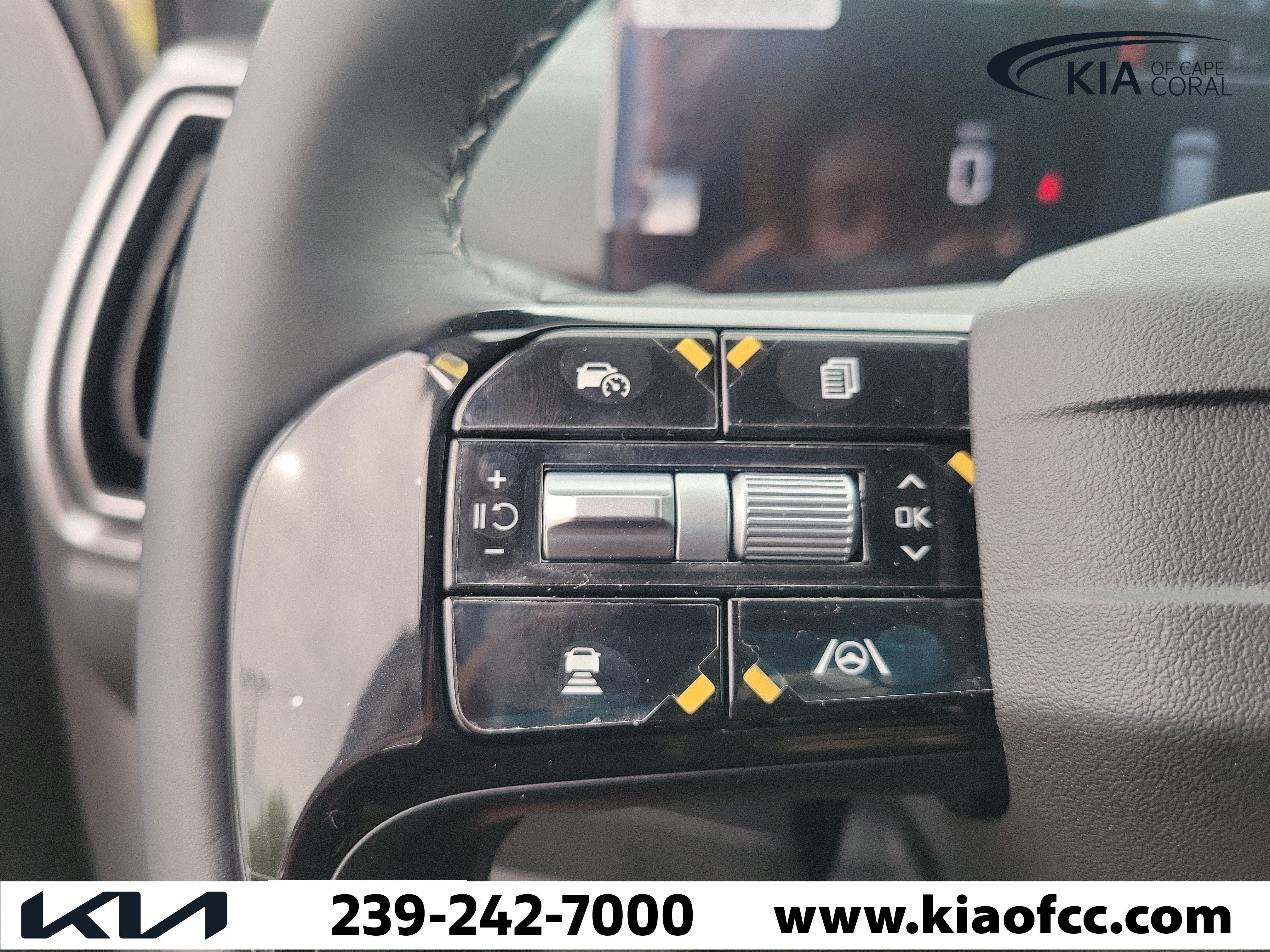 New 2026 Kia Sorento LX FWD image 31