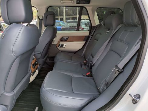 Used 2021 Land Rover Range Rover P525 Westminster Edition image 15