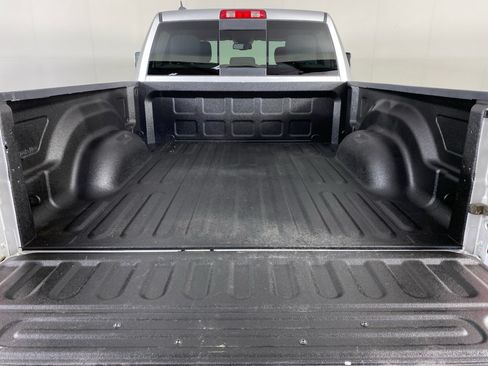 Used 2018 RAM 1500 Big Horn AWD/4WD image 9