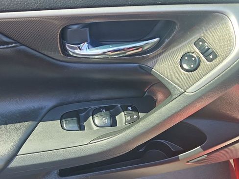 Used 2015 Nissan Altima 2.5 SL w/ Technology Package image 13