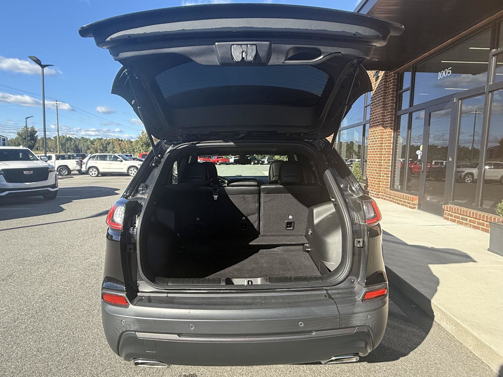 Used 2021 Jeep Cherokee Latitude Lux 80th Anniv w/ Quick Order Package 26U 80TH AWD/4WD image 26