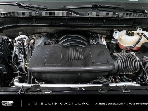Used 2025 Chevrolet Tahoe LT RWD image 37