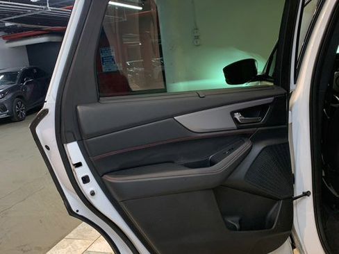 Used 2023 Acura MDX A-Spec image 47