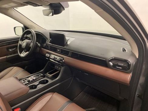 Certified 2024 Honda Pilot Elite image 22
