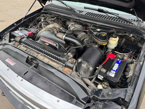 Used 2005 Ford F350 XLT image 21