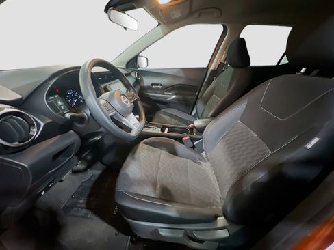 Used 2023 Nissan Kicks SV FWD image 14