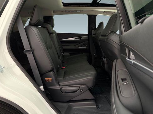 Used 2025 INFINITI QX60 Luxe image 25