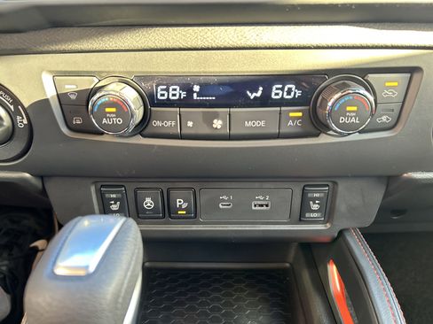 New 2026 Nissan Frontier PRO-4X w/ Pro-4x Convenience Package image 25