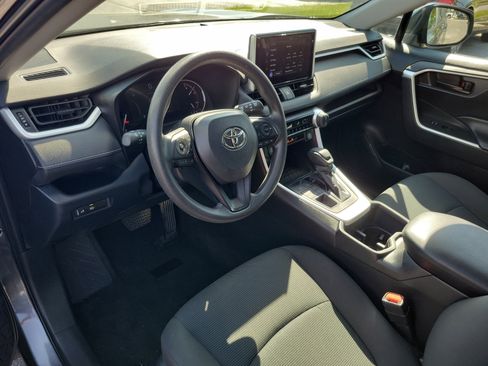 Used 2023 Toyota RAV4 LE image 16