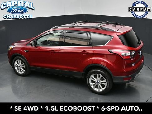 Used 2017 Ford Escape SE w/ Equipment Group 201A AWD/4WD image 29