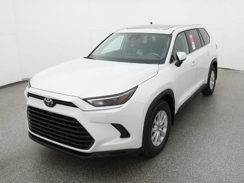 New 2026 Toyota Grand Highlander XLE image 46