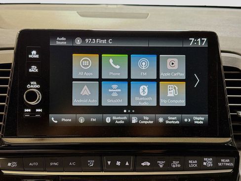 Used 2025 Honda Odyssey EX-L image 15